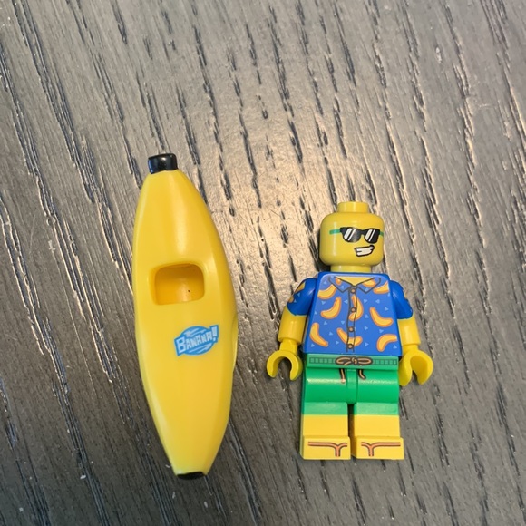 Lego Minifigure - Banana Suit Guy - Picture 3 of 4